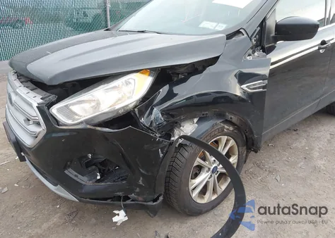 2018 Ford Escape Se z USA, uszkodzony, nr VIN 1FMCU9GD7JUB66391